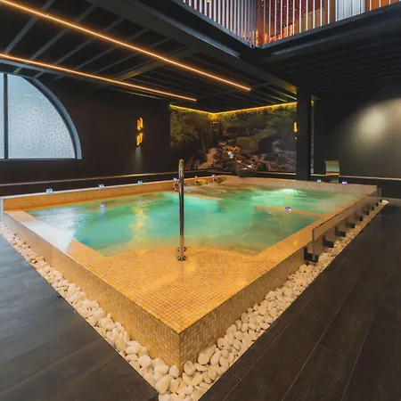 & Wellness Royal Astrid 3* אוסטנדה