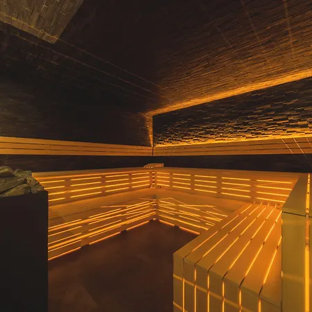 & Wellness Royal Astrid Hotel 3*