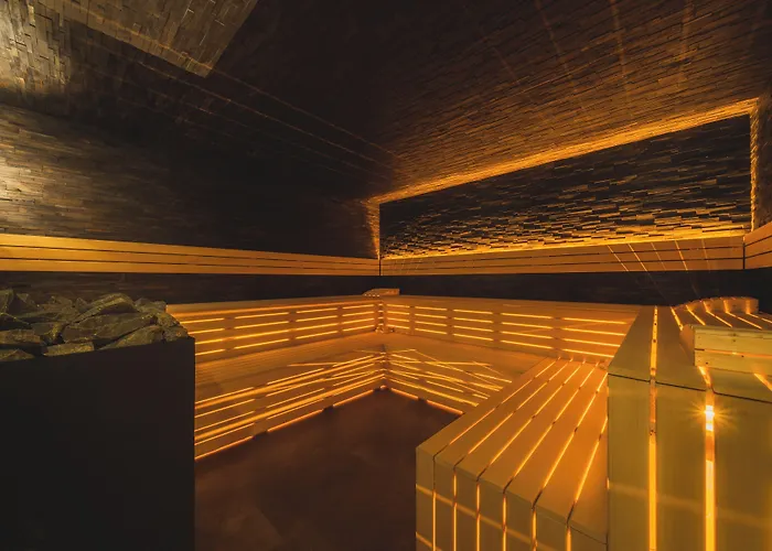 & Wellness Royal Astrid Hotel 3*